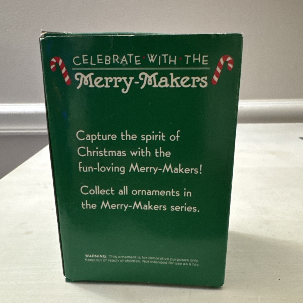 Vintage Gibson Greetings Merry Makers 1990 Porcelain Christmas Bell Ornament‎ - Picture 7 of 10